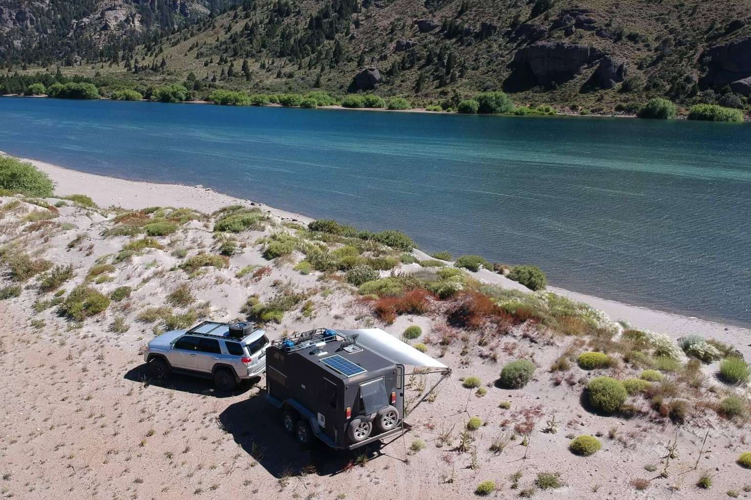 Una tienda especializada en la venta de casas rodantes es BeCamp