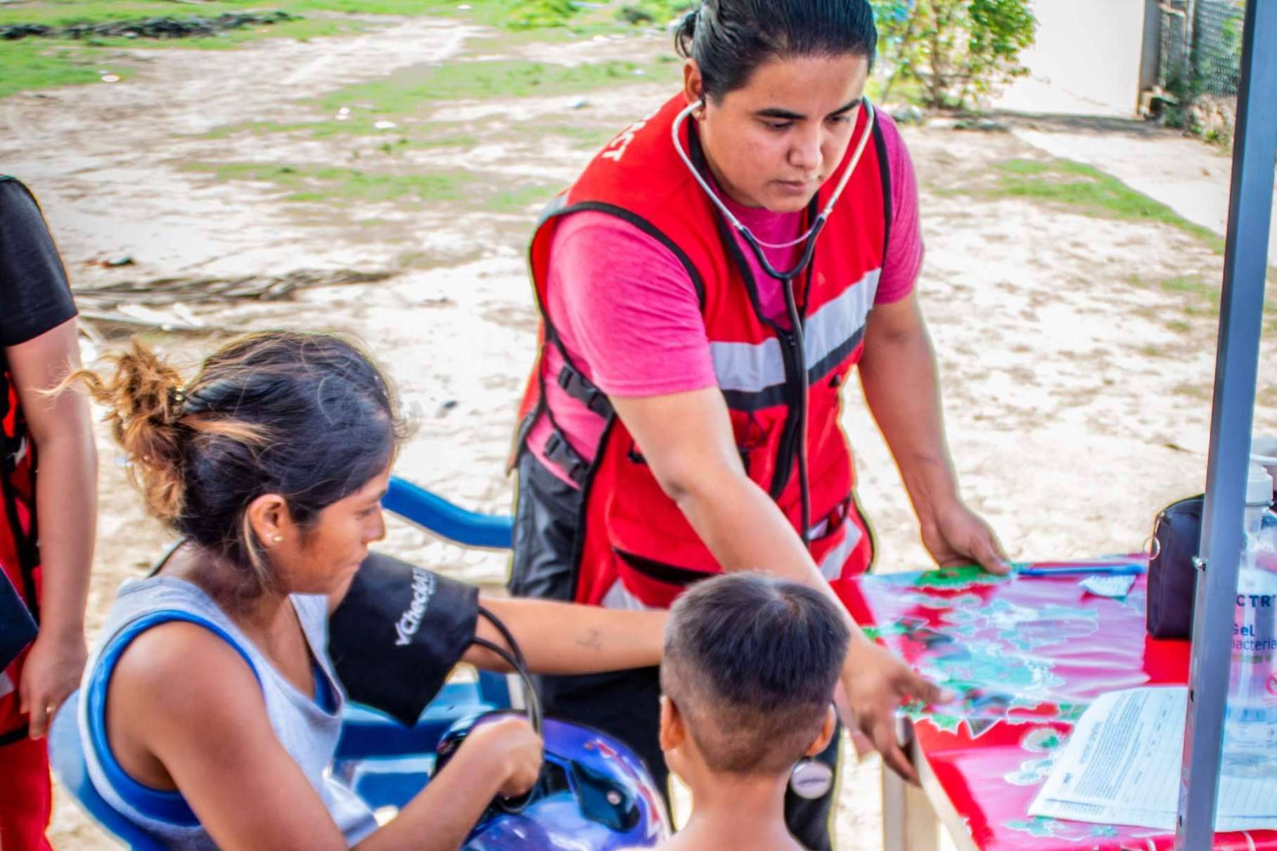 A 6 meses de Huracán Otis, solo la ONG Medical Impact permanece para ayudar a los daminificados