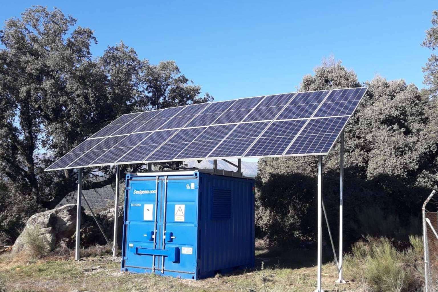 Desigenia impulsa sistemas híbridos de energía renovable en áreas sin red eléctrica